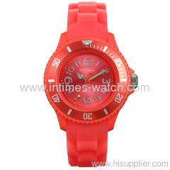 custom watches from Intimes watch collection Japan quartz movt 5ATM water-resistant 7 colors low MOQ