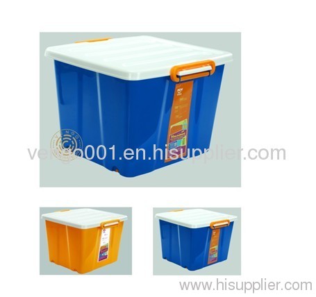 plastic storage bin with lid