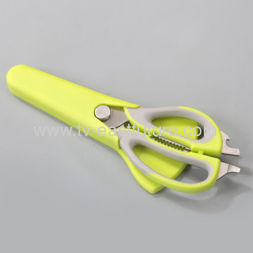 Multi functional kitchen scissors