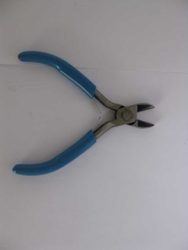 blue plastic handles multi-purpose diagonal cutting pliers