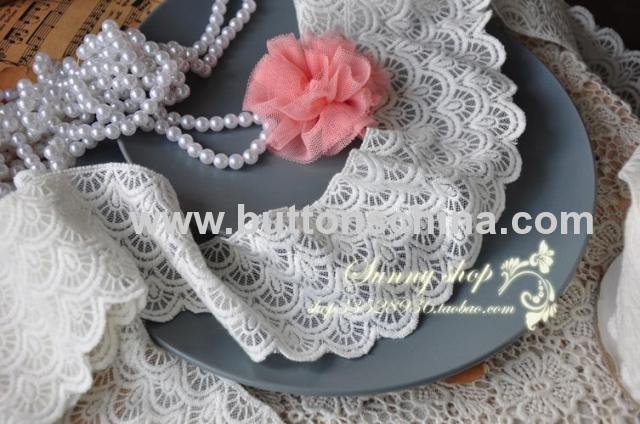 FLOWER CHEMICAL LACE