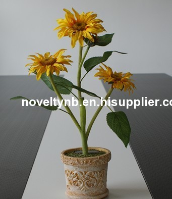 Beautiful sunflower solar lighting