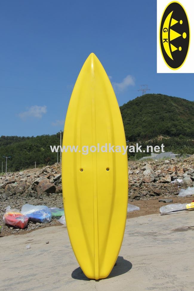 hot selling single sit-on-top kayak with PE material