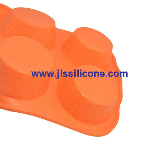 6-cavity silicone candy molds