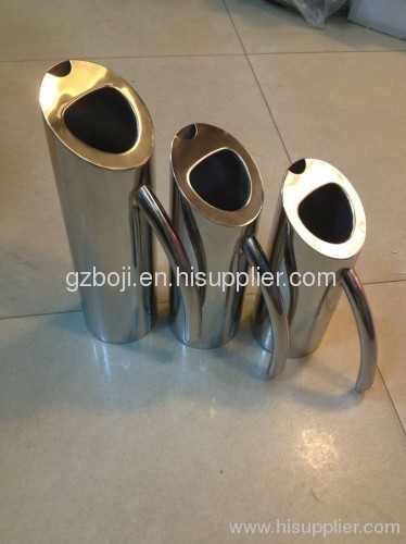 Stainless steel cold water kettle penguin shape design