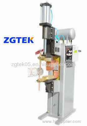 Bottom cap welder machine