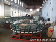 Four -shuttle circular loom