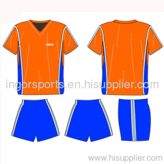 Polyester Sports Wear Soccer Uniforms Jerseys And Shorts For Men OEM