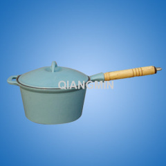 Cast iron milk pot with lid
