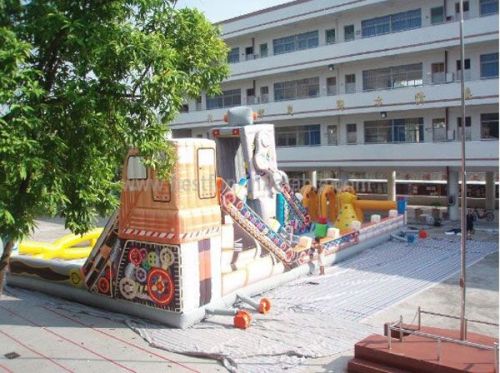 Giant Inflatable Robot Amusement Park