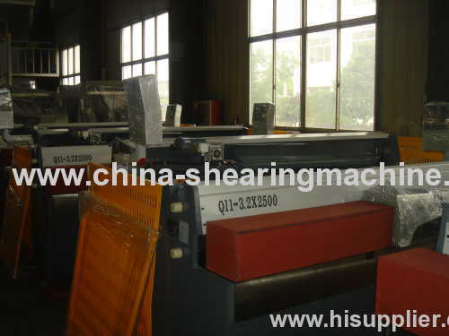 QH11D-3.2x2500 Guillotine electro shearing machine