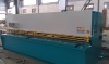 Hydraulic shearing machine for steel sheet