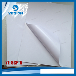 Self adhesive photo paper