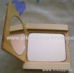 Wood frame compact cosmetic mirror