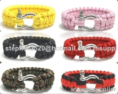 The Prerequisite Product For Outdoor Camping Survival Paracord Bracelet