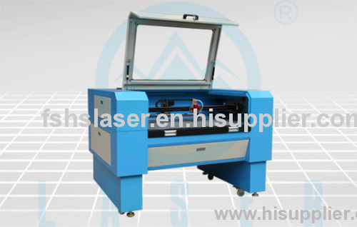 Auto feeding fabric laser cutting machine
