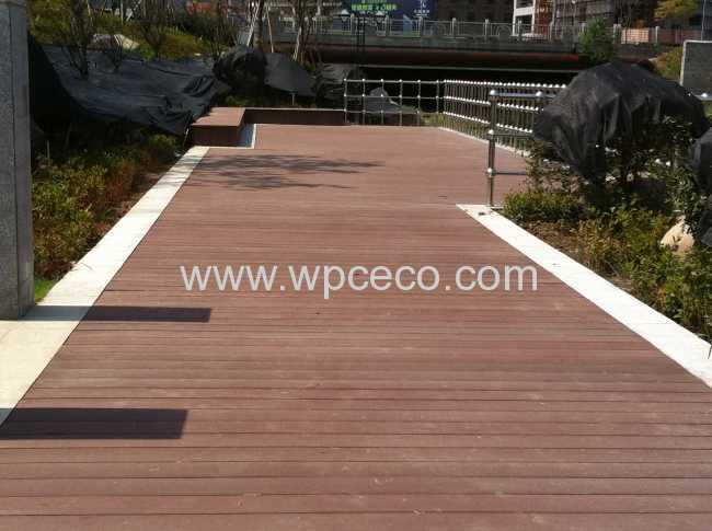 Outdoor wpc decking composite decking weather resistance