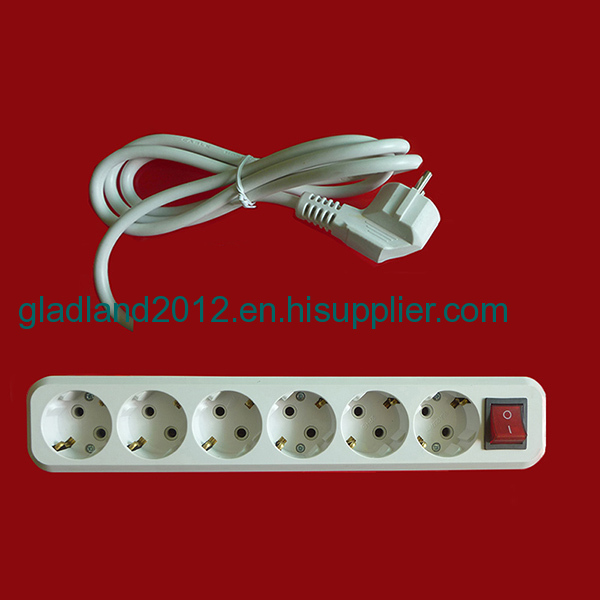 CE extension socket with earthing and switch