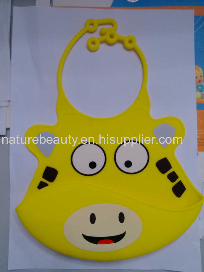 Colorful silicone baby bibs with snaps for wholesale