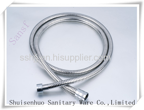 Double lock flexible hose