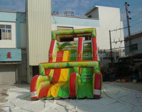 China Inflatable Bouncy Slides For Sale