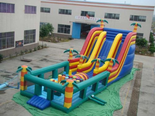 Inflatable Jumping Castle With Slide