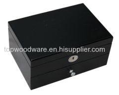 Black high gloss piano finish wooden jewelry package storge gift box with drawer