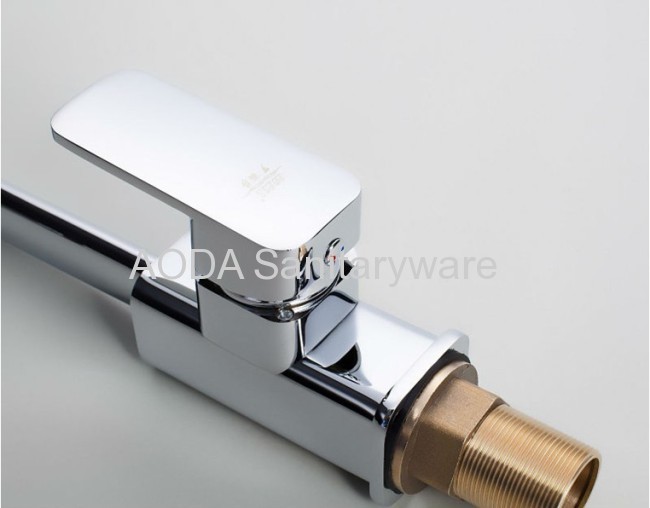 Square body Single handle Kitchen faucet mixer