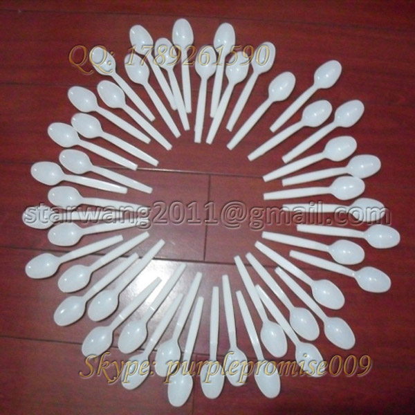 Huangyan supply high precise disposable plastic injection fork mould