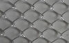 Stainless steel diamond mesh resistant to all weathers