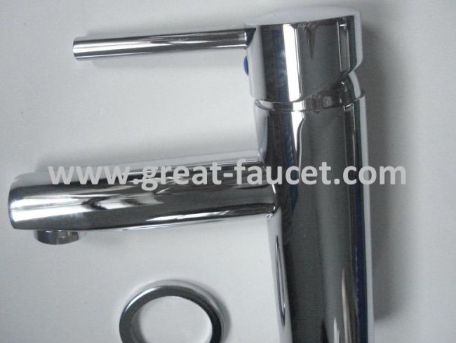 single lever bathroom basin faucet