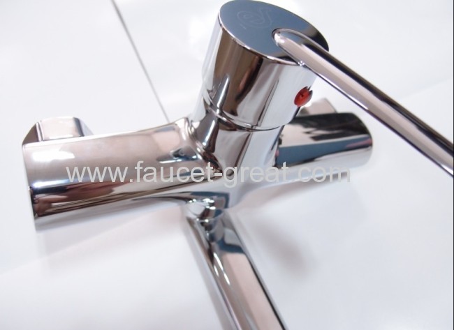 Professional Single Lever Wall Mounted Bathroom Sink Mixer