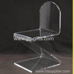 The shape of Z acrylic chair