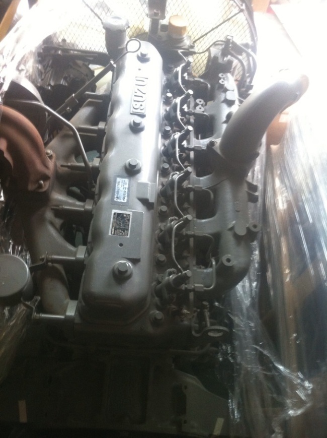 Hitachi ZX200 excavator engine assembly 6BG1T