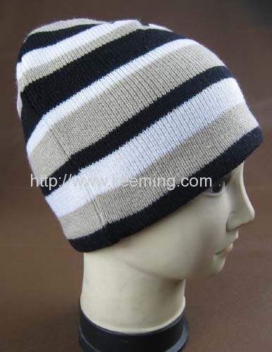 Winter hat with fleece lining