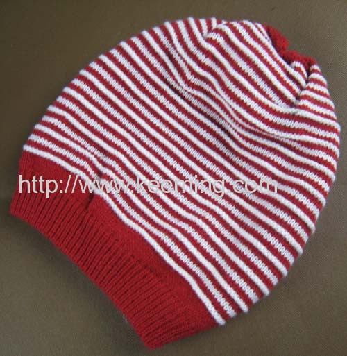 Ladies simple stripe beanie 