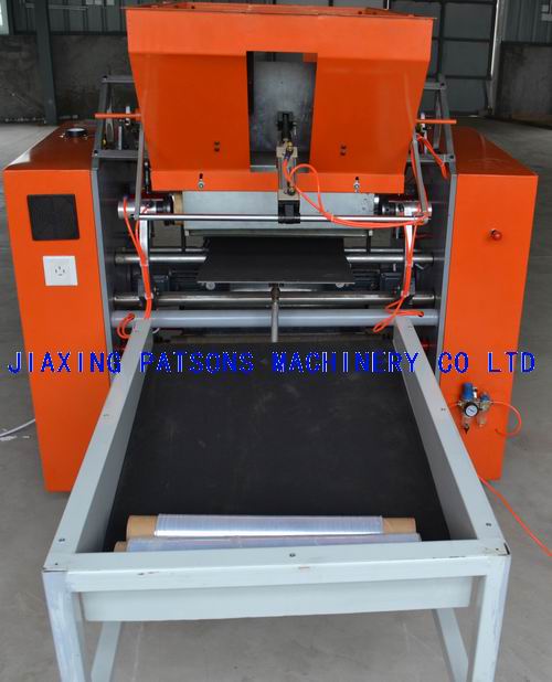 Fully automatic prestretch rewinder with oscillation edge