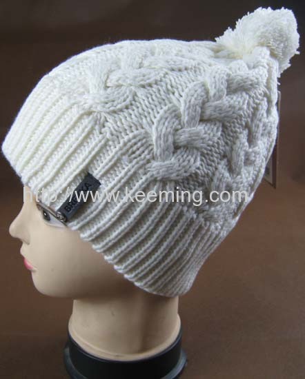 Double layer Cable winter beanie with fleece lining 