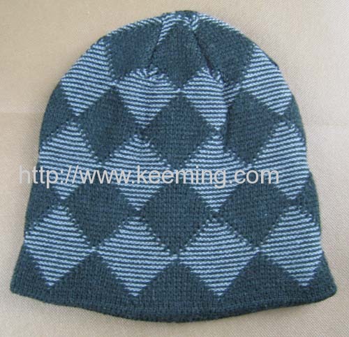 Lozenge effect jacquard hat 