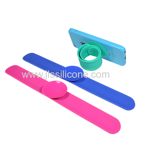 new arrival silicone paipai bracelet for phone stand