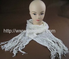 Single fashionable scarf with silver thread
