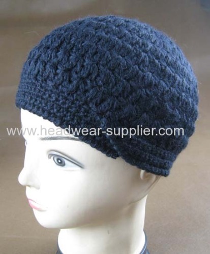 WOOLEN HAND CROCHET BEANIE 