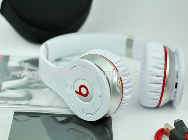 Beats Wireless Headphones by Dr.Dre White