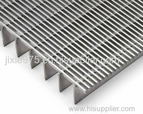 Stainless steel grating first choices for highly corrosive purposes