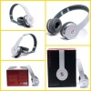 White beats solo hd headphone by dr dre for iphone with new packing