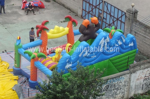 Large Inflatable Jungle Bounce Playgrounds