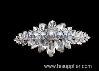 Hair accessory with shiny sparkling crystal and pearl Crystal Bridal Jewelry TR1159