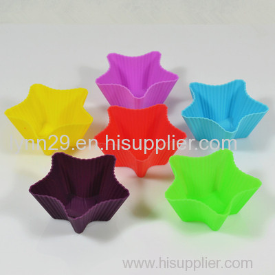 7cm diameter five star designs silicone muffin cups