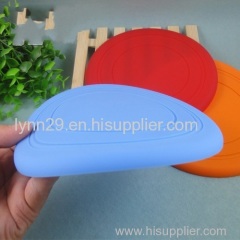 Soft & Light new design silicone flying saucer / silicone flying disc for dog training