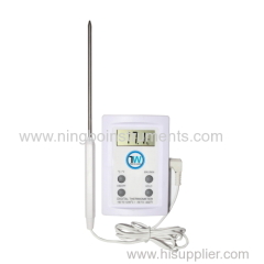 Digital thermometer